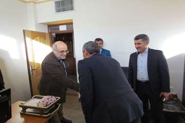 دیدار مهندس رضایی نژاد مدیر کل امور اداری، رفاه و پشتیبانی سازمان دامپزشکی کشور با مدیر کل و کارمندا